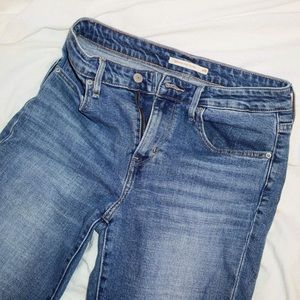 Levi’s 721 high rise skinny jean